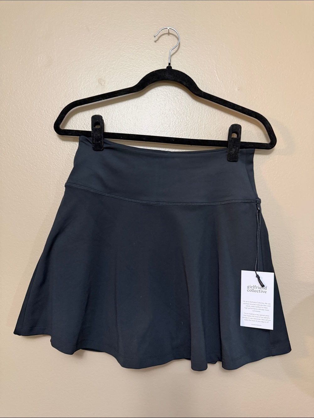 NWT Girlfriend Collective Black Mini Skater Skort - L